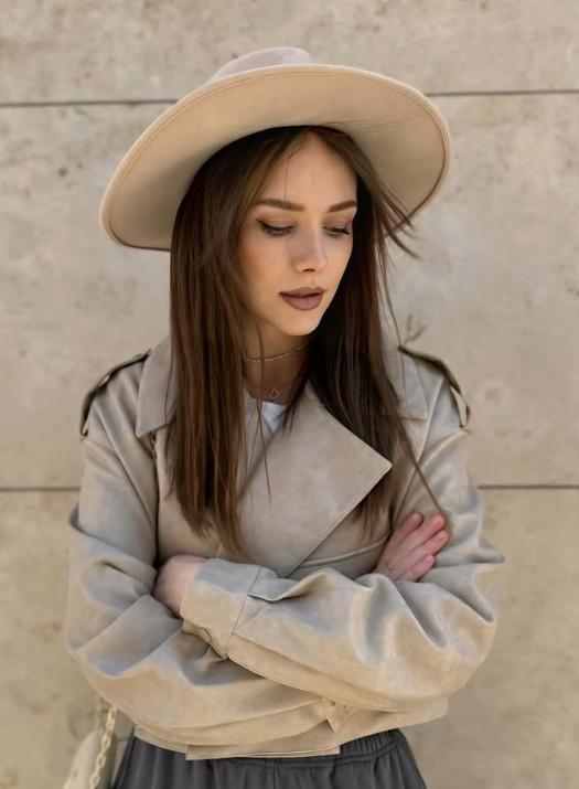 Instagram网红推广:俄罗斯时尚服饰护肤好物分享博主