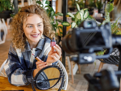 <i style='color:red'>美妆出海</i>营销策略：如何在海外市场脱颖而出